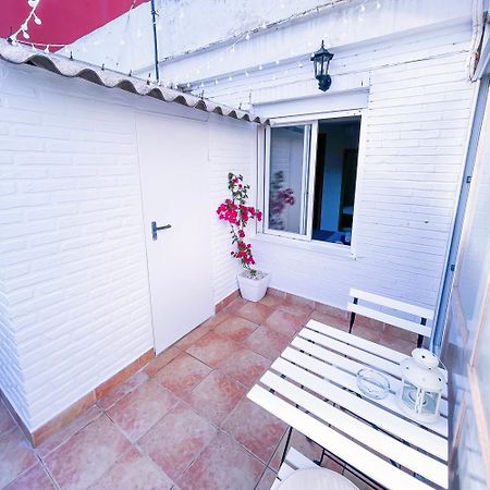 Studio Aiora Valencia Rum bild